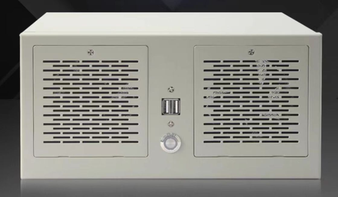 3U Kleine industrielle Wandmontage Touchscreen Computerunterstützung Vollhöhe PCI-E-Schlitz